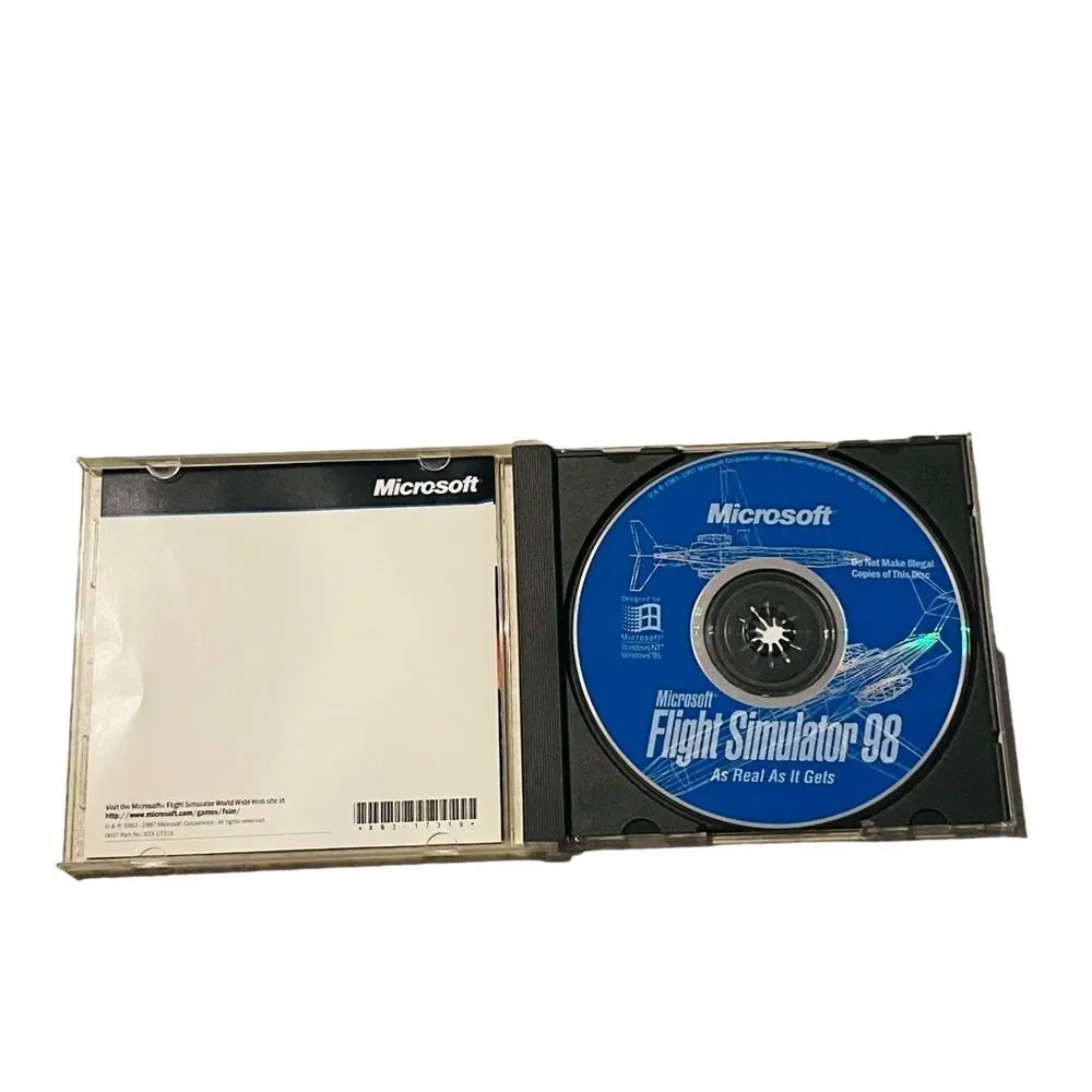 10/$25🦋 Microsoft Flight Simulator 98 with Pilot's Handbook